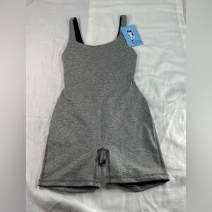 Fleo Bodysuit Women's XS Heather Gray Open Back Jumpsuit One Piece NWT